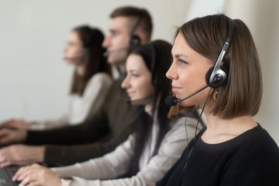Onshore support team answering service calls